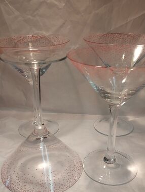 Pier 1 Red Dot And Clear Martini Glasses Set Of 4.  B110